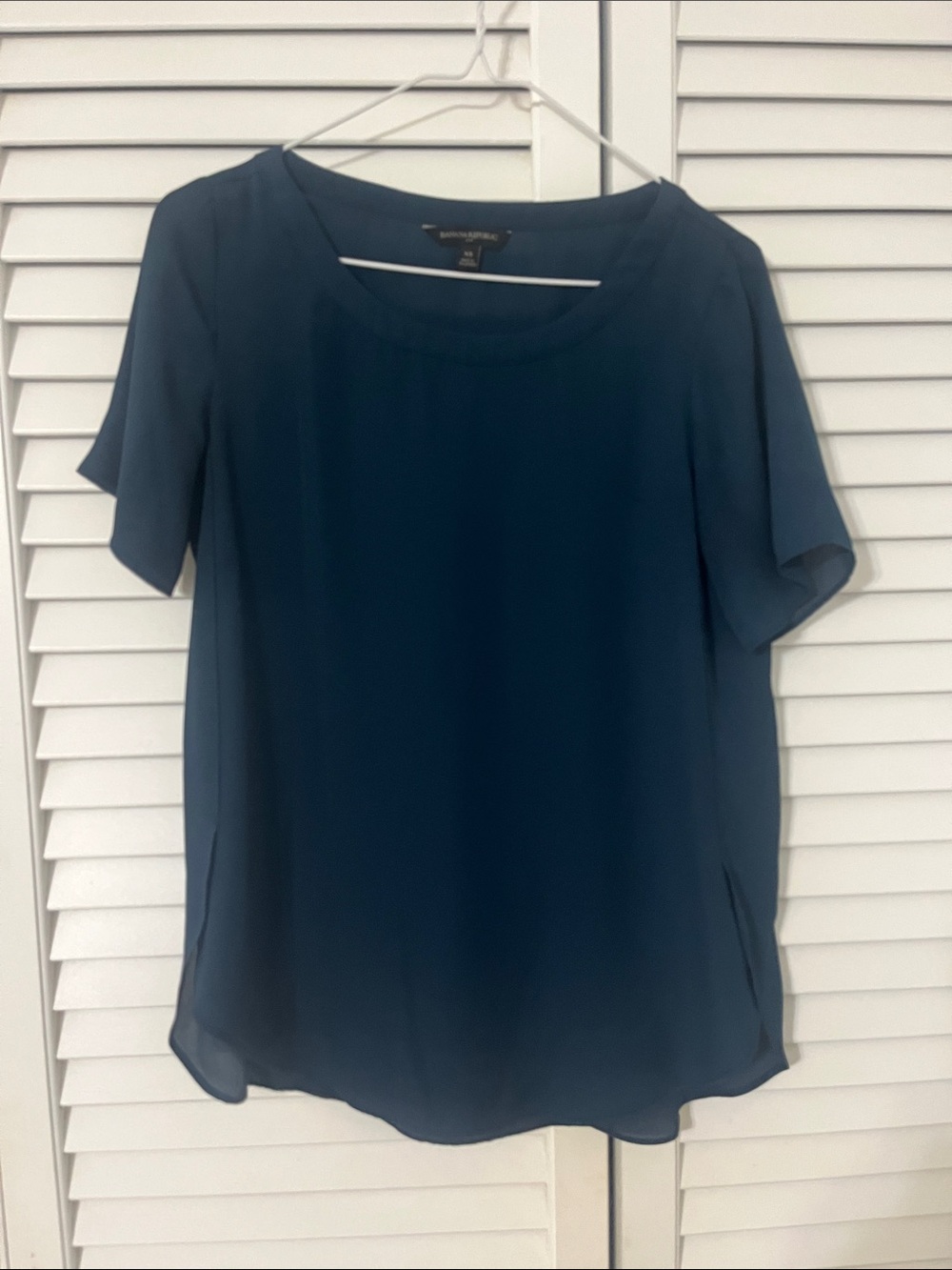 Banana Republic Deep Navy Crewneck Blouse